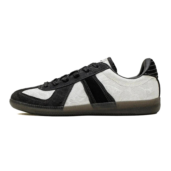 Tree of Life , Noir edition Silk Trainers