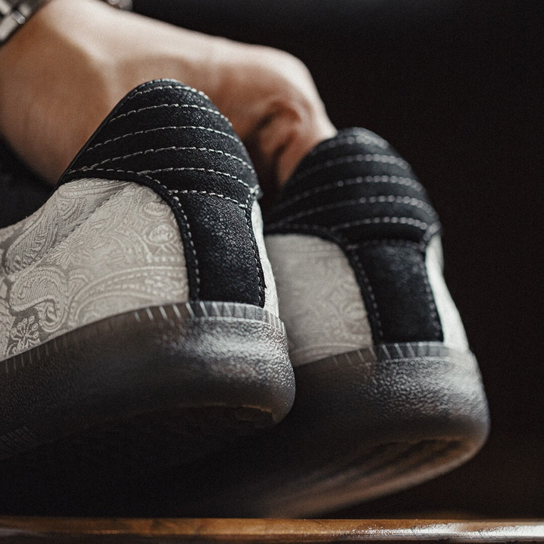 Tree of Life , Noir edition Silk Trainers