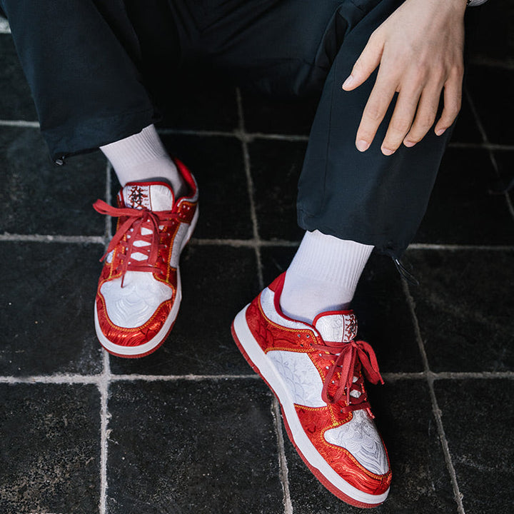 The Red Seal, Silk Trainers