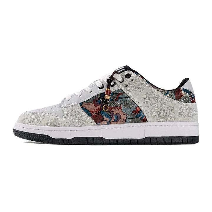 Dunhuang Mythos Trainers