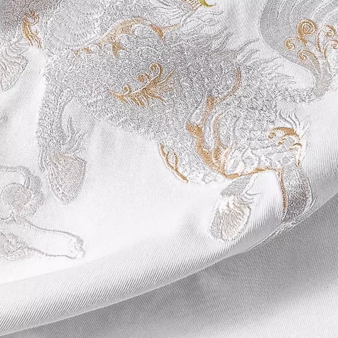 Qilin Embroidered T-shirt